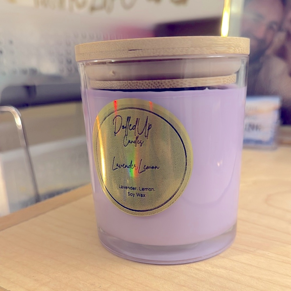 7oz Lavender Lemon Scented Soy Wax Candle - Picture 2 of 3